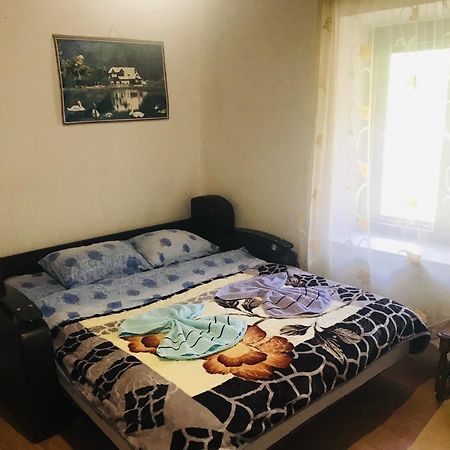Guest House Ulaj Vuthaj Dış mekan fotoğraf