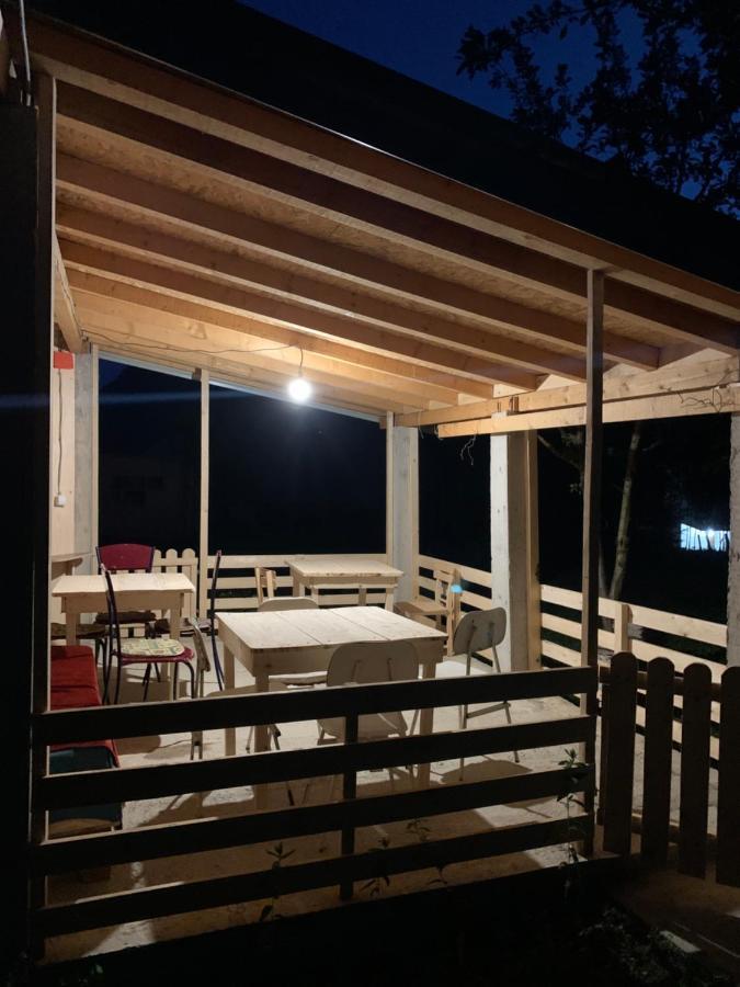 Guest House Ulaj Vuthaj Dış mekan fotoğraf