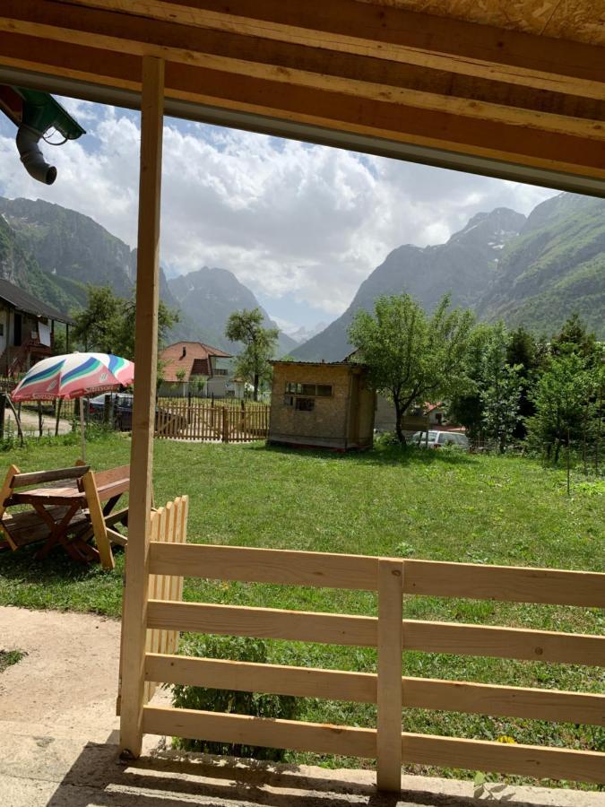 Guest House Ulaj Vuthaj Dış mekan fotoğraf