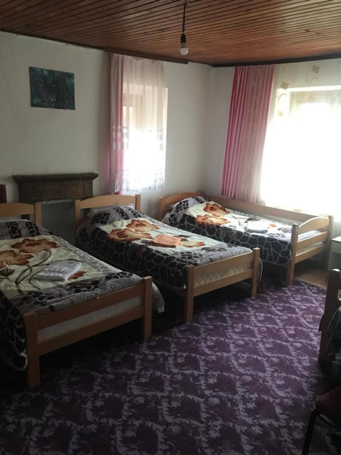 Guest House Ulaj Vuthaj Dış mekan fotoğraf
