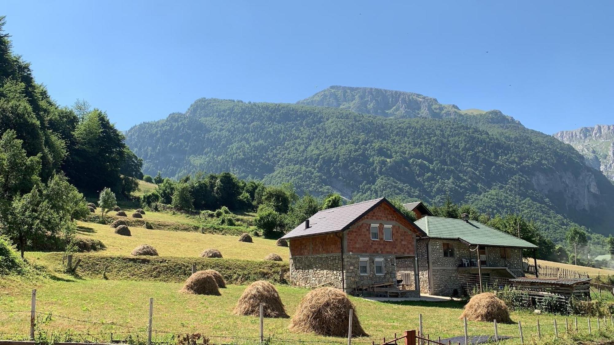Guest House Ulaj Vuthaj Dış mekan fotoğraf